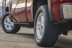 GMC Sierra 1500 Power Running Boards - Rough Country - HT-Series, Double Cab - '14-'18 GMC Sierra 1500 Power Running Boards - Rough Country - HT-Series, Double Cab - '14-'18